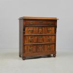 1396 7303 CHEST OF DRAWERS